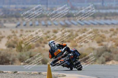 media/Apr-09-2023-SoCal Trackdays (Sun) [[333f347954]]/Turn 7 (1135am)/